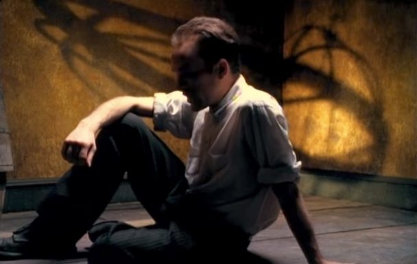 13 Songs From The '90s That You Completely Misunderstood As A Kid